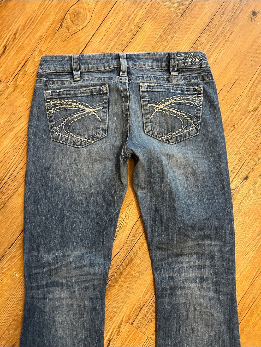 Silver Women’s Jeans Size 30 - Picture 7 of 8
